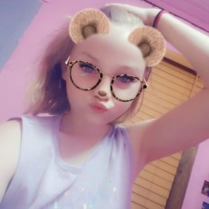 Meet your Posher, Deanna